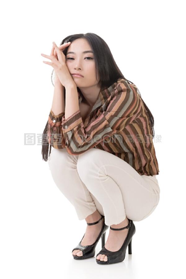 96间房主跳舞 香烟情事